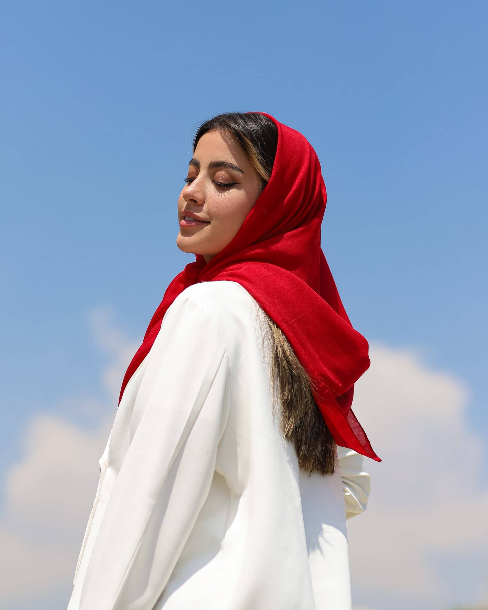 قرمز